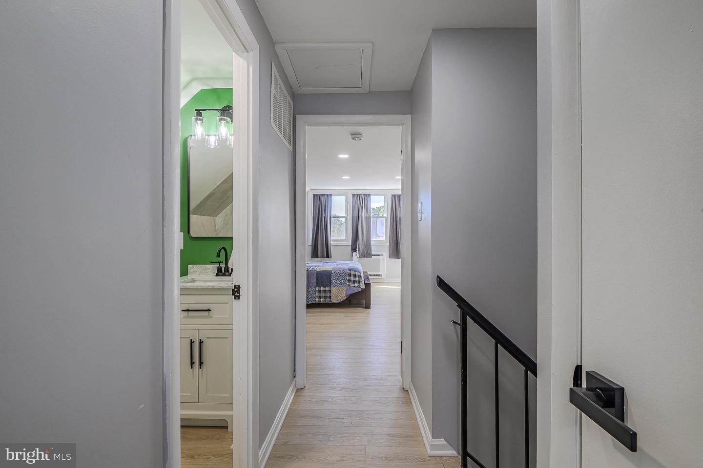 4111 MOUNT ECHO LN, FAIRFAX, Virginia 22033, 4 Bedrooms Bedrooms, ,2 BathroomsBathrooms,Residential,For sale,4111 MOUNT ECHO LN,VAFX2273286 MLS # VAFX2273286