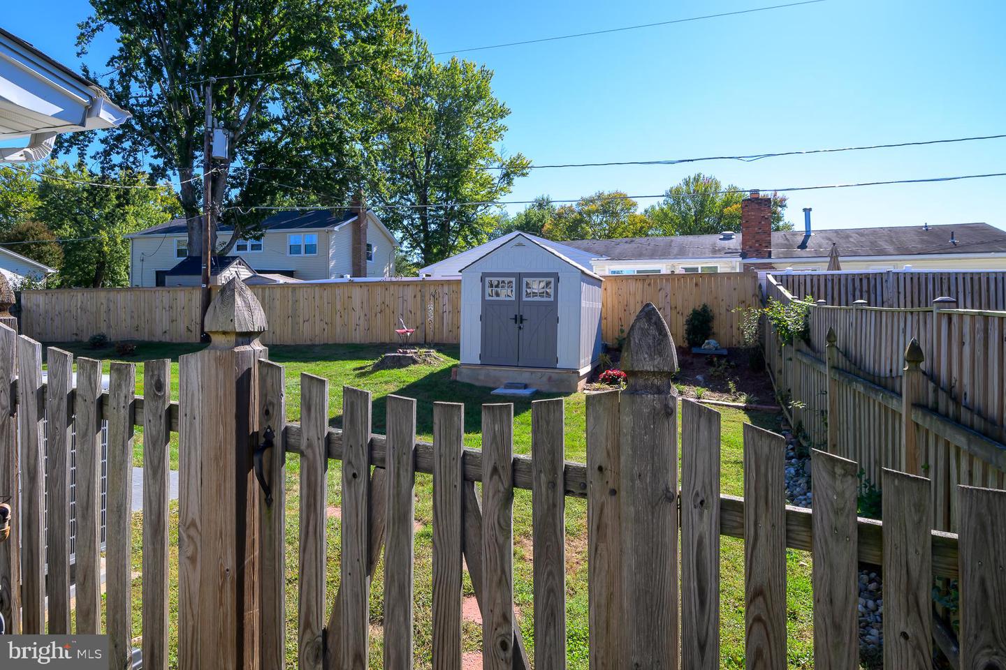 4111 MOUNT ECHO LN, FAIRFAX, Virginia 22033, 4 Bedrooms Bedrooms, ,2 BathroomsBathrooms,Residential,For sale,4111 MOUNT ECHO LN,VAFX2273286 MLS # VAFX2273286