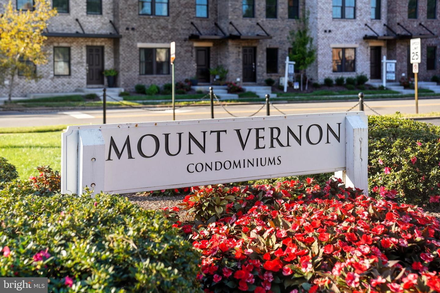 403 N HAMILTON ST #J, RICHMOND, Virginia 23221, 2 Bedrooms Bedrooms, 5 Rooms Rooms,1 BathroomBathrooms,Residential,For sale,403 N HAMILTON ST #J,VARC2000764 MLS # VARC2000764