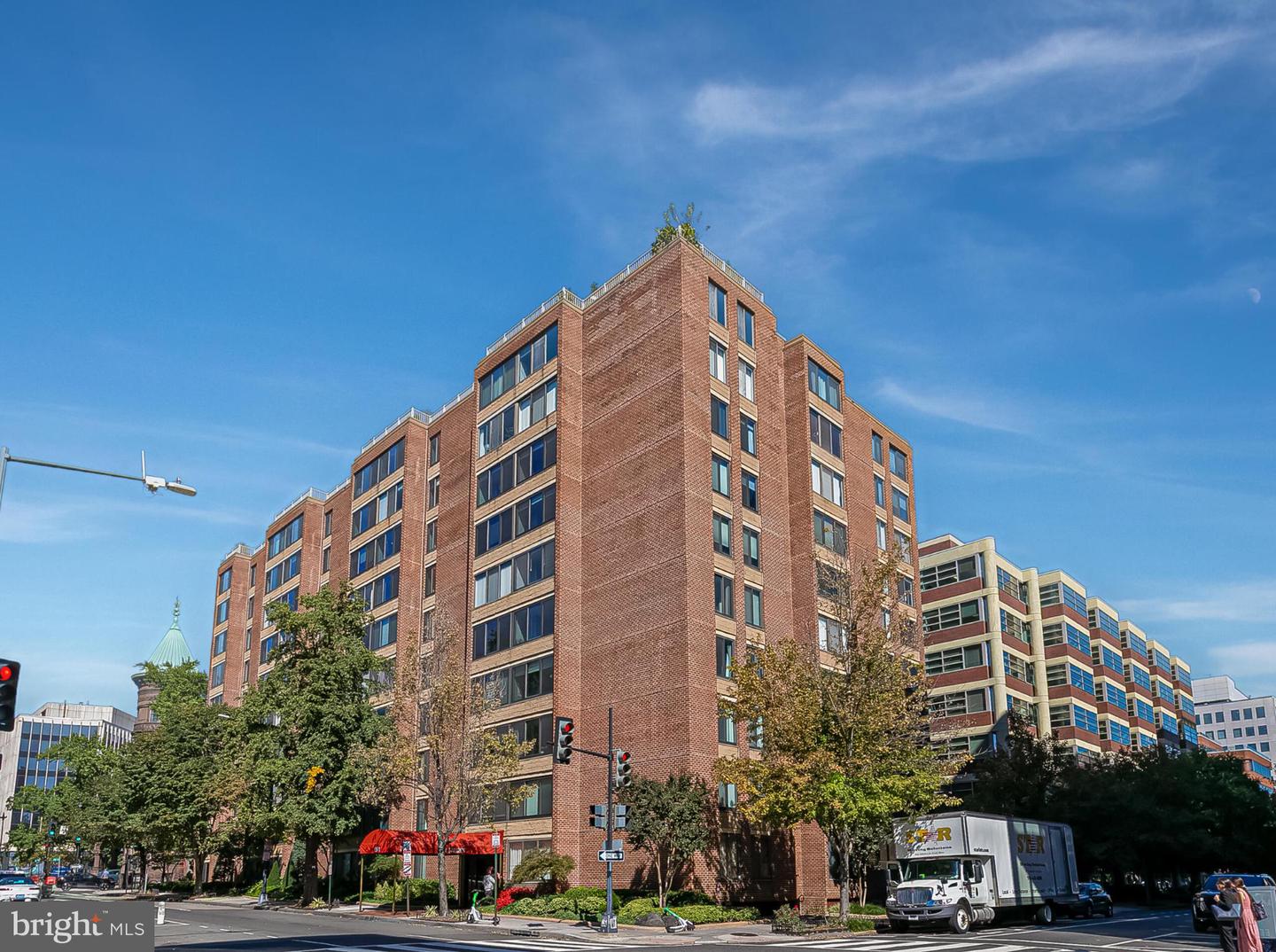 1301 20TH ST NW #901, WASHINGTON, District Of Columbia 20036, 1 Room Rooms,1 BathroomBathrooms,Residential,For sale,1301 20TH ST NW #901,DCDC2225776 MLS # DCDC2225776 1301 20TH ST NW #901, WASHINGTON, District Of Columbia 20036, 1 Room Rooms,1 BathroomBathrooms,Residential,For sale,1301 20TH ST NW #901,DCDC2225776 MLS # DCDC2225776