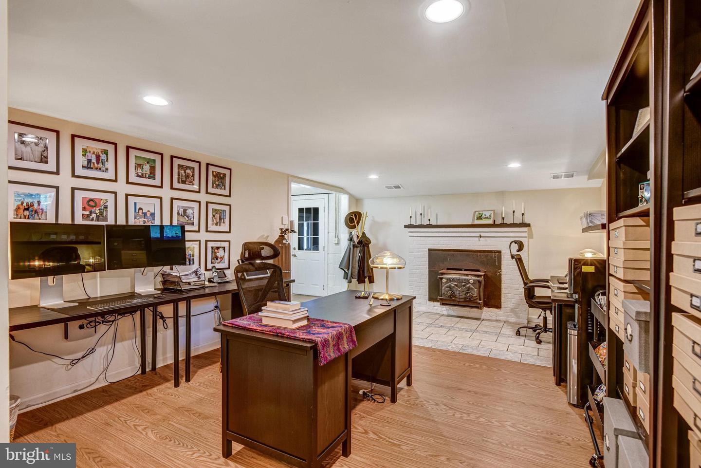 5527 WHARTON LN, CENTREVILLE, Virginia 20120, 3 Bedrooms Bedrooms, ,2 BathroomsBathrooms,Residential,For sale,5527 WHARTON LN,VAFX2273034 MLS # VAFX2273034