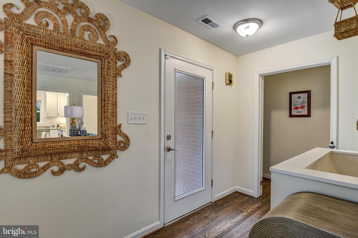 5527 WHARTON LN, CENTREVILLE, Virginia 20120, 3 Bedrooms Bedrooms, ,2 BathroomsBathrooms,Residential,For sale,5527 WHARTON LN,VAFX2273034 MLS # VAFX2273034