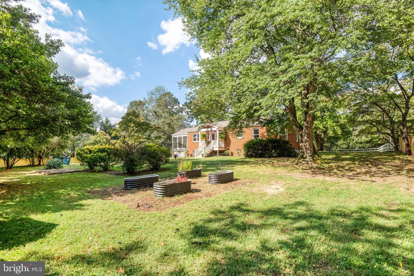 5527 WHARTON LN, CENTREVILLE, Virginia 20120, 3 Bedrooms Bedrooms, ,2 BathroomsBathrooms,Residential,For sale,5527 WHARTON LN,VAFX2273034 MLS # VAFX2273034