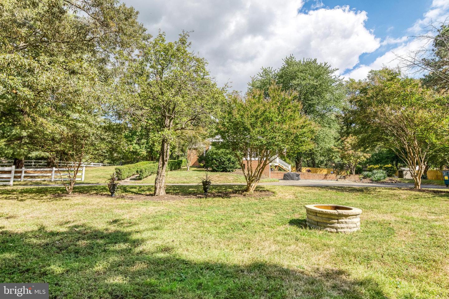 5527 WHARTON LN, CENTREVILLE, Virginia 20120, 3 Bedrooms Bedrooms, ,2 BathroomsBathrooms,Residential,For sale,5527 WHARTON LN,VAFX2273034 MLS # VAFX2273034