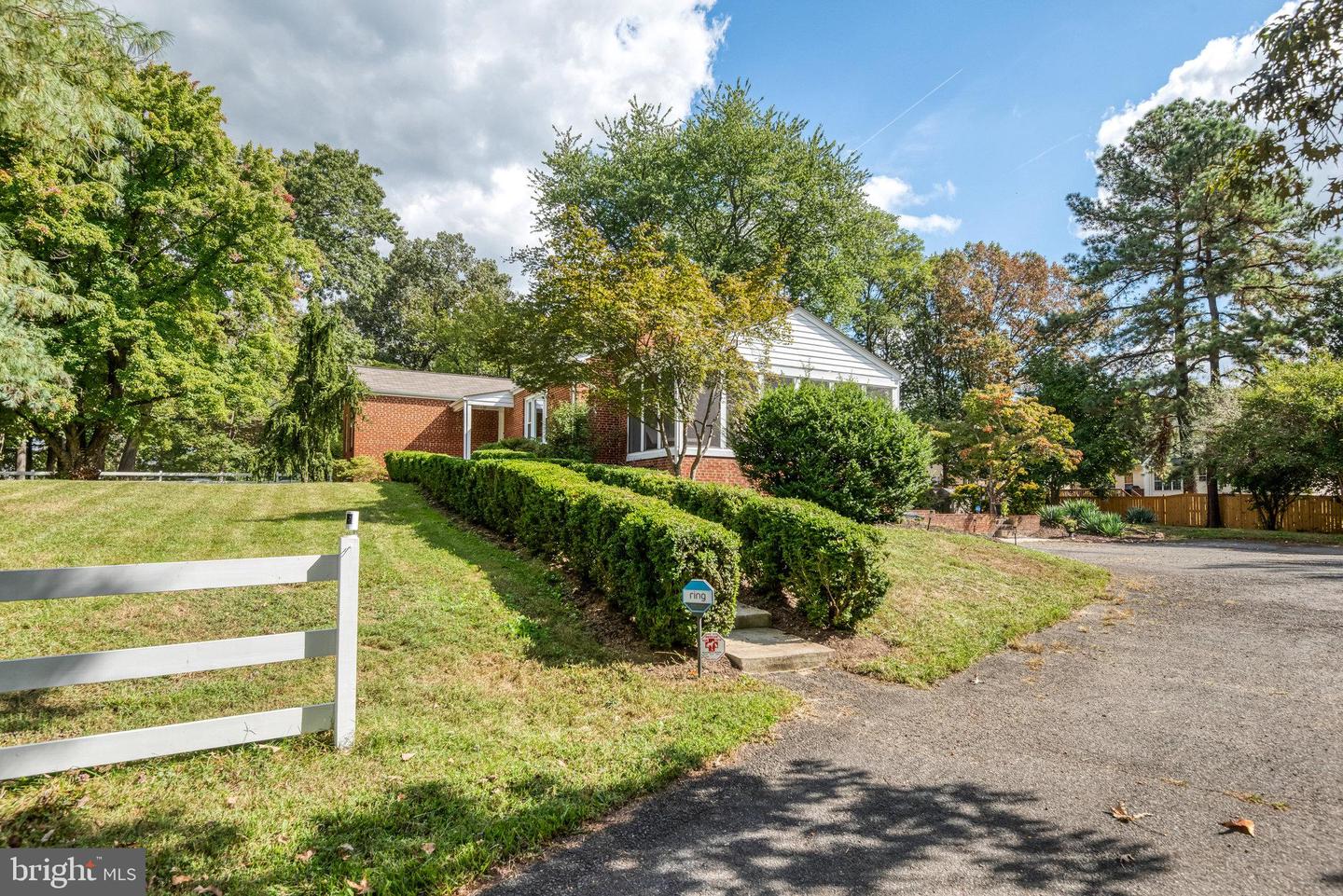 5527 WHARTON LN, CENTREVILLE, Virginia 20120, 3 Bedrooms Bedrooms, ,2 BathroomsBathrooms,Residential,For sale,5527 WHARTON LN,VAFX2273034 MLS # VAFX2273034