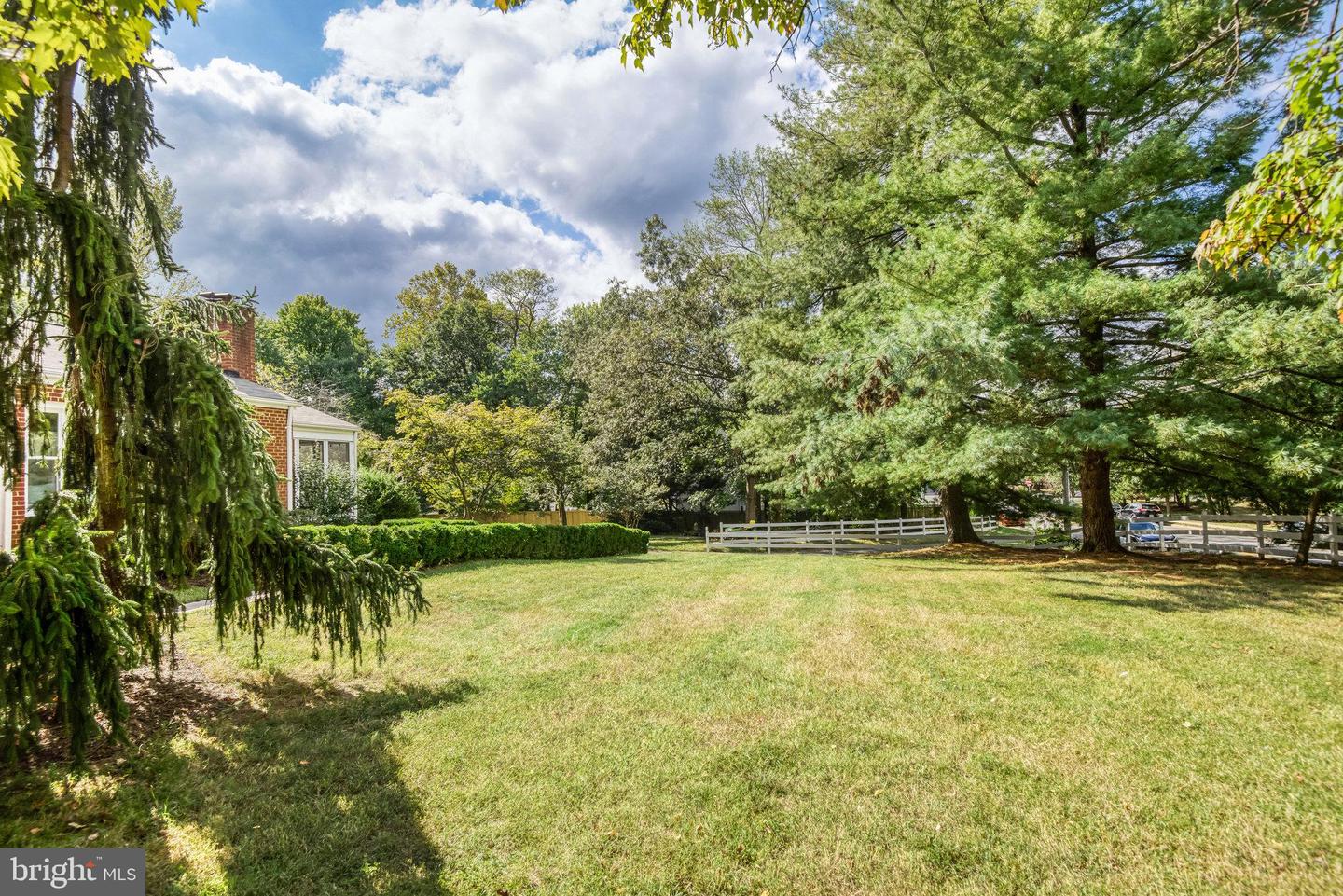 5527 WHARTON LN, CENTREVILLE, Virginia 20120, 3 Bedrooms Bedrooms, ,2 BathroomsBathrooms,Residential,For sale,5527 WHARTON LN,VAFX2273034 MLS # VAFX2273034