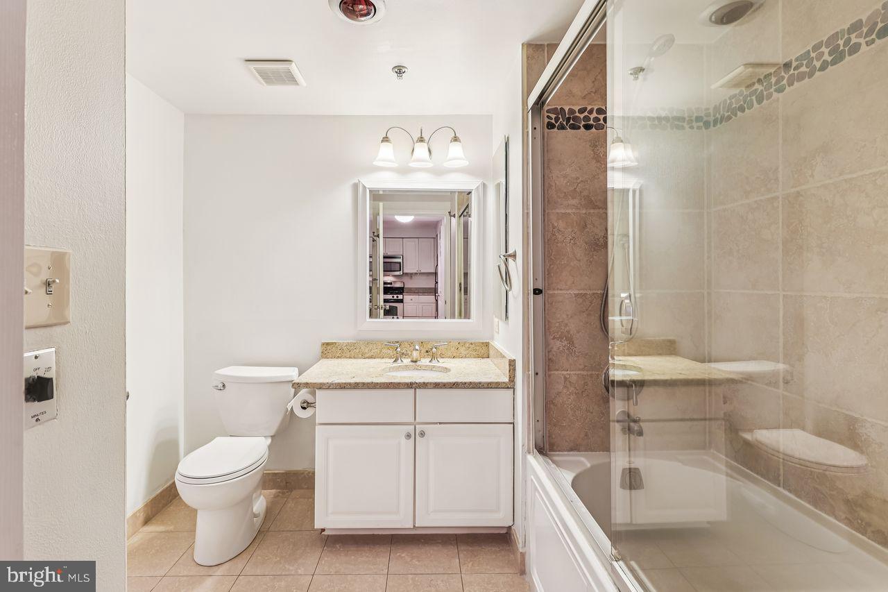 1050 N TAYLOR ST #1-105, ARLINGTON, Virginia 22201, 1 Bedroom Bedrooms, ,1 BathroomBathrooms,Residential,For sale,1050 N TAYLOR ST #1-105,VAAR2064622 MLS # VAAR2064622 1050 N TAYLOR ST #1-105, ARLINGTON, Virginia 22201, 1 Bedroom Bedrooms, ,1 BathroomBathrooms,Residential,For sale,1050 N TAYLOR ST #1-105,VAAR2064622 MLS # VAAR2064622