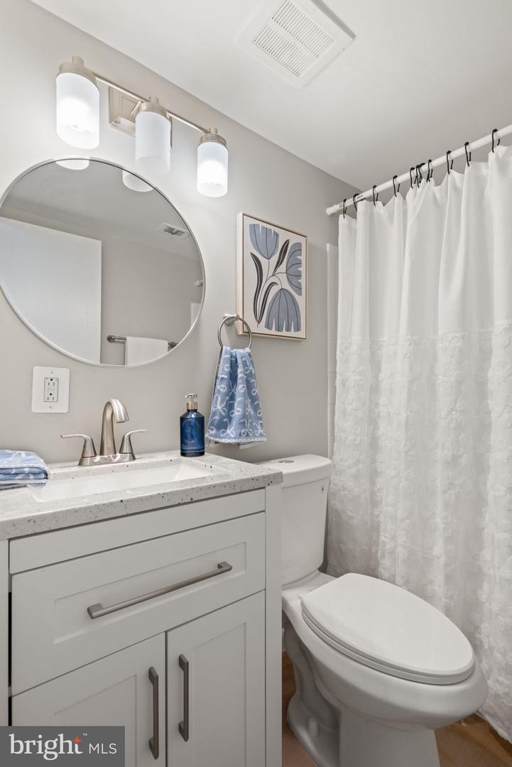 4367 AMERICANA DR #F 104, ANNANDALE, Virginia 22003, 1 Bedroom Bedrooms, ,1 BathroomBathrooms,Residential,For sale,4367 AMERICANA DR #F 104,VAFX2273052 MLS # VAFX2273052