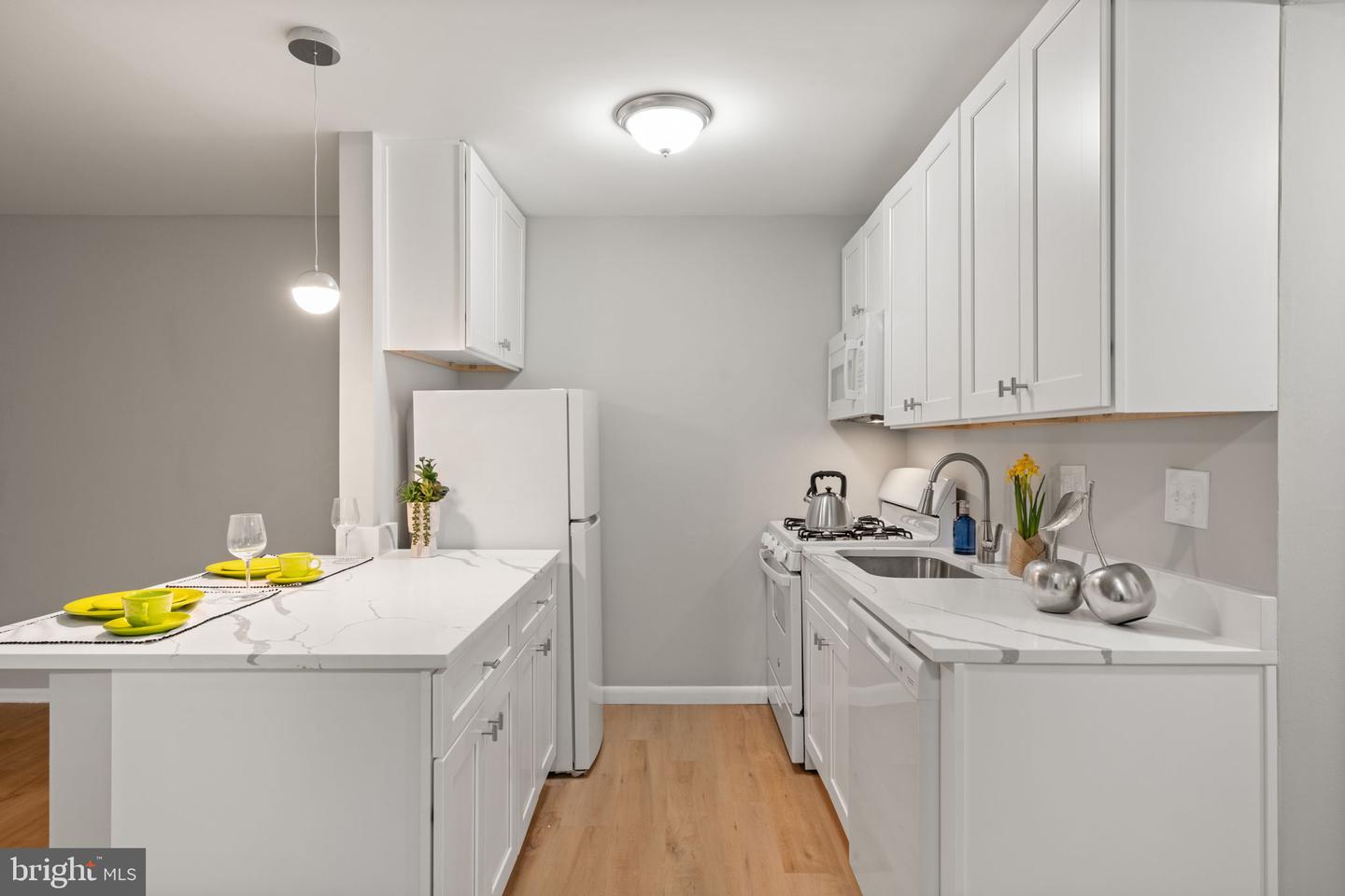 4367 AMERICANA DR #F 104, ANNANDALE, Virginia 22003, 1 Bedroom Bedrooms, ,1 BathroomBathrooms,Residential,For sale,4367 AMERICANA DR #F 104,VAFX2273052 MLS # VAFX2273052