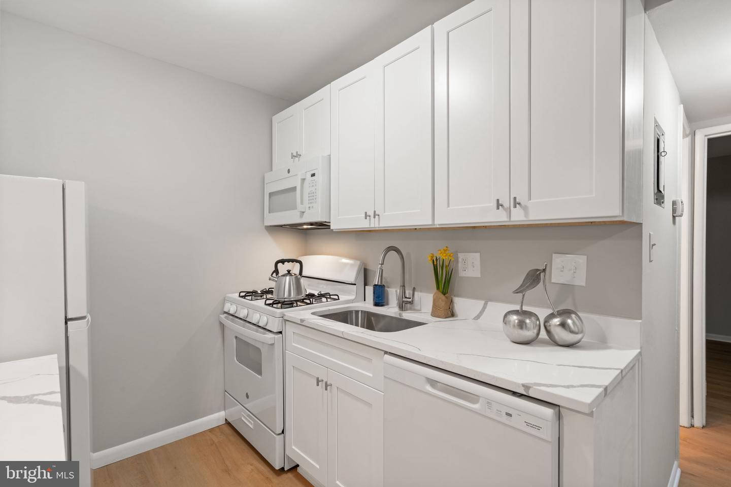 4367 AMERICANA DR #F 104, ANNANDALE, Virginia 22003, 1 Bedroom Bedrooms, ,1 BathroomBathrooms,Residential,For sale,4367 AMERICANA DR #F 104,VAFX2273052 MLS # VAFX2273052