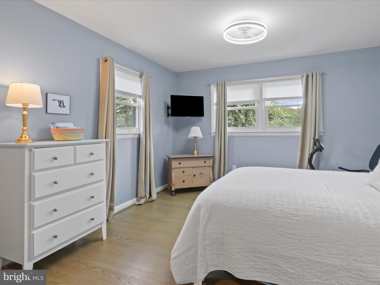 2736 CALKINS RD, HERNDON, Virginia 20171, 3 Bedrooms Bedrooms, 16 Rooms Rooms,4 BathroomsBathrooms,Residential,For sale,2736 CALKINS RD,VAFX2273088 MLS # VAFX2273088