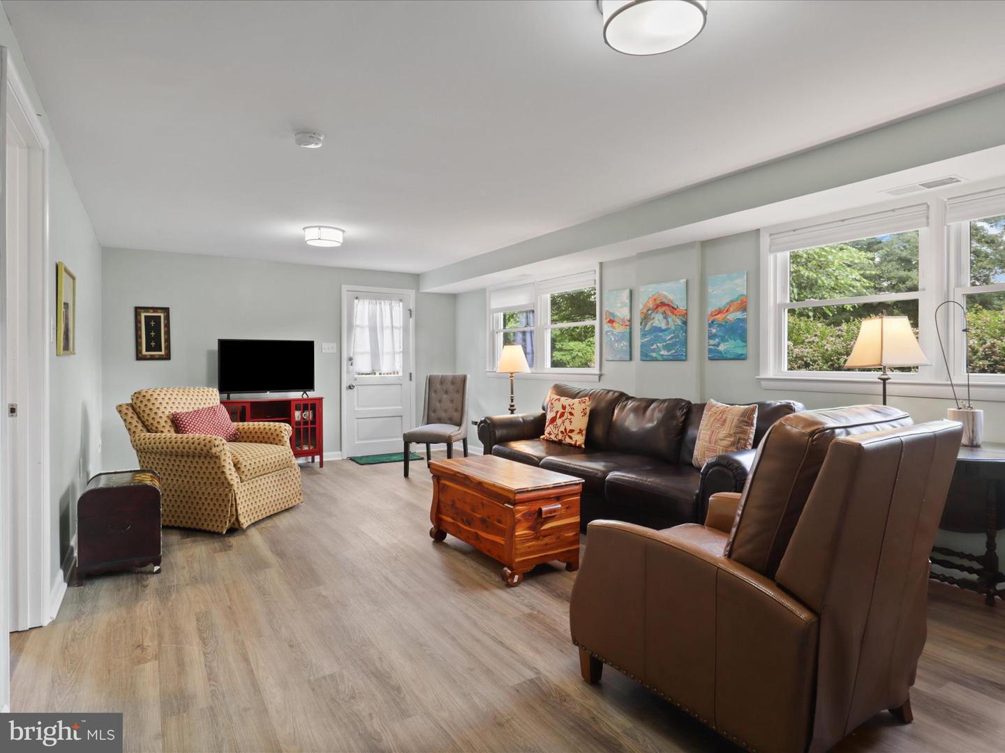 2736 CALKINS RD, HERNDON, Virginia 20171, 3 Bedrooms Bedrooms, 16 Rooms Rooms,4 BathroomsBathrooms,Residential,For sale,2736 CALKINS RD,VAFX2273088 MLS # VAFX2273088