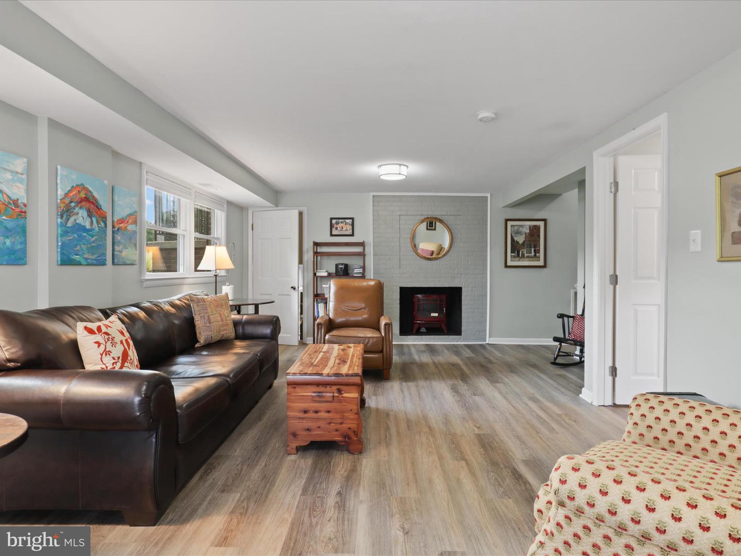 2736 CALKINS RD, HERNDON, Virginia 20171, 3 Bedrooms Bedrooms, 16 Rooms Rooms,4 BathroomsBathrooms,Residential,For sale,2736 CALKINS RD,VAFX2273088 MLS # VAFX2273088