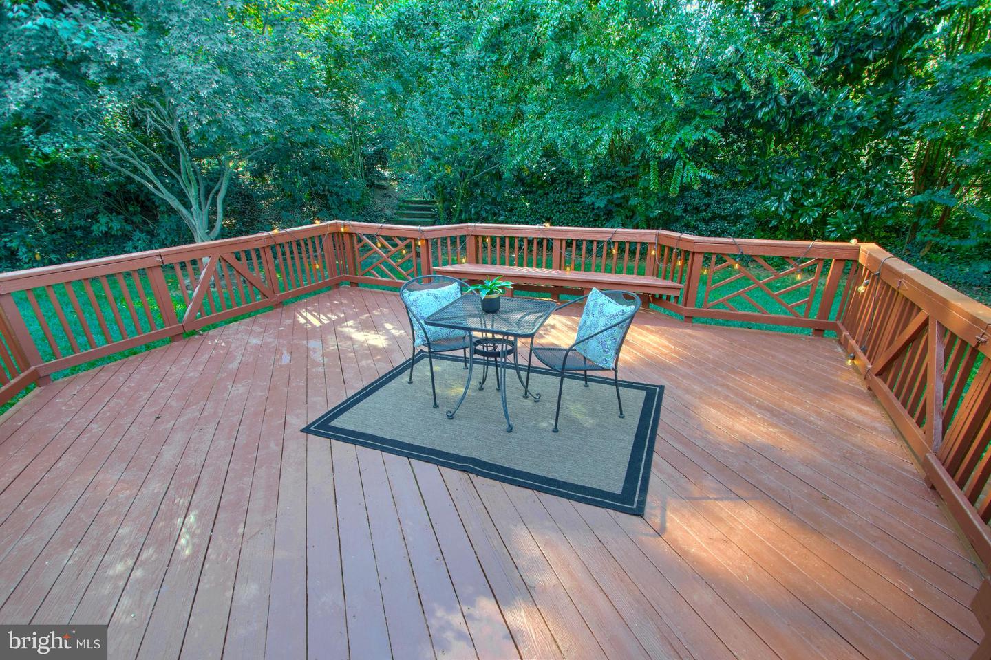 7204 REGENT DR, ALEXANDRIA, Virginia 22307, 4 Bedrooms Bedrooms, 7 Rooms Rooms,2 BathroomsBathrooms,Residential,For sale,7204 REGENT DR,VAFX2273098 MLS # VAFX2273098