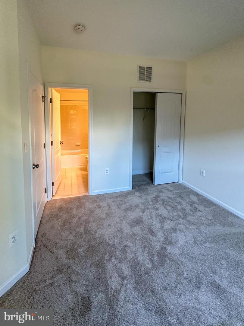 23069 WEYBRIDGE SQ, BROADLANDS, Virginia 20148, 4 Bedrooms Bedrooms, ,2 BathroomsBathrooms,Residential,For sale,23069 WEYBRIDGE SQ,VALO2108380 MLS # VALO2108380