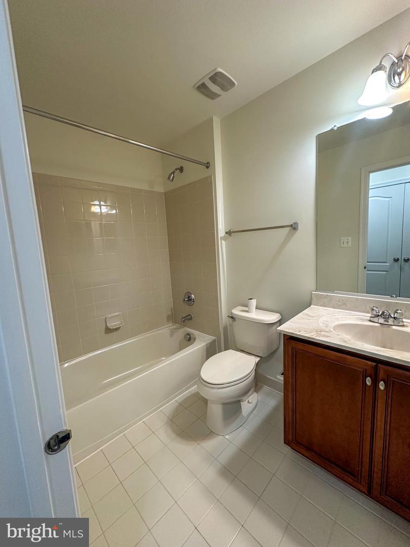 23069 WEYBRIDGE SQ, BROADLANDS, Virginia 20148, 4 Bedrooms Bedrooms, ,2 BathroomsBathrooms,Residential,For sale,23069 WEYBRIDGE SQ,VALO2108380 MLS # VALO2108380
