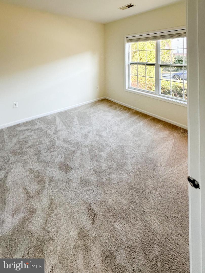 23069 WEYBRIDGE SQ, BROADLANDS, Virginia 20148, 4 Bedrooms Bedrooms, ,2 BathroomsBathrooms,Residential,For sale,23069 WEYBRIDGE SQ,VALO2108380 MLS # VALO2108380