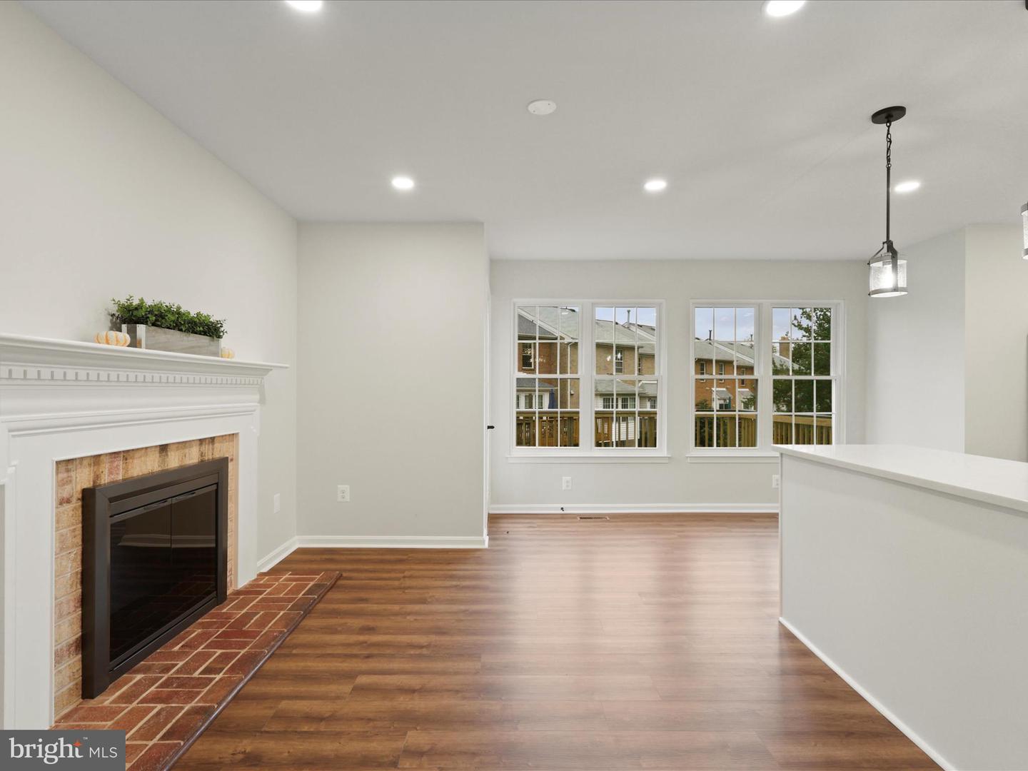 21098 FIRESIDE CT, STERLING, Virginia 20164, 4 Bedrooms Bedrooms, ,3 BathroomsBathrooms,Residential,For sale,21098 FIRESIDE CT,VALO2108382 MLS # VALO2108382