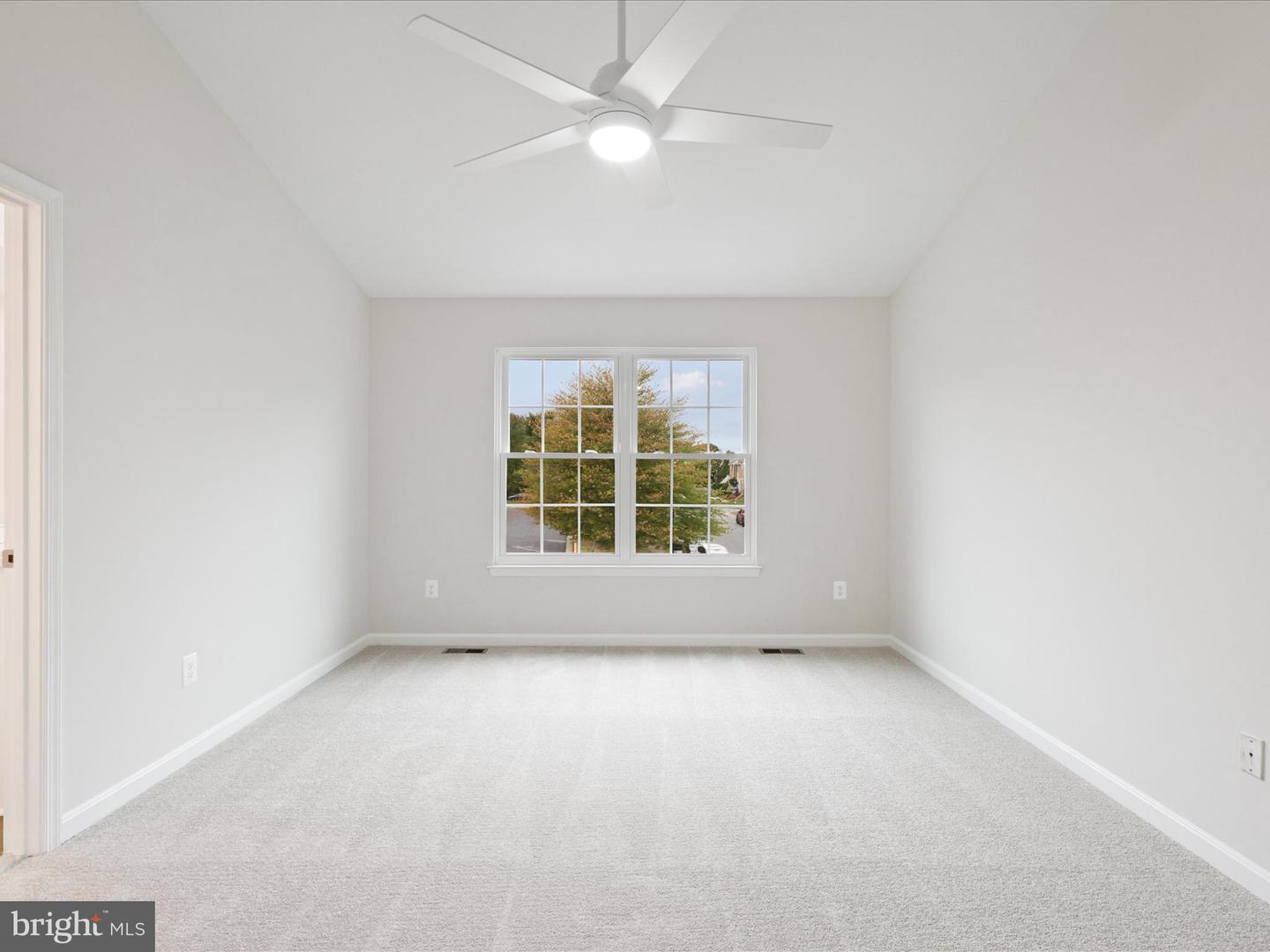 21098 FIRESIDE CT, STERLING, Virginia 20164, 4 Bedrooms Bedrooms, ,3 BathroomsBathrooms,Residential,For sale,21098 FIRESIDE CT,VALO2108382 MLS # VALO2108382