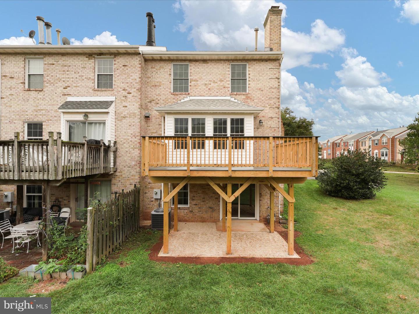 21098 FIRESIDE CT, STERLING, Virginia 20164, 4 Bedrooms Bedrooms, ,3 BathroomsBathrooms,Residential,For sale,21098 FIRESIDE CT,VALO2108382 MLS # VALO2108382