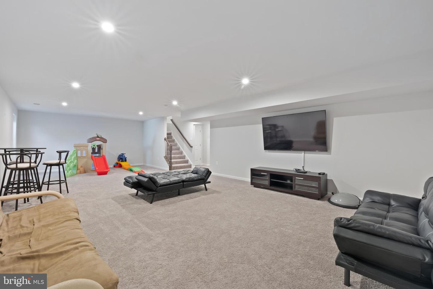 9432 DESCHAMP CT, MANASSAS, Virginia 20112, 4 Bedrooms Bedrooms, ,3 BathroomsBathrooms,Residential,For sale,9432 DESCHAMP CT,VAPW2105528 MLS # VAPW2105528