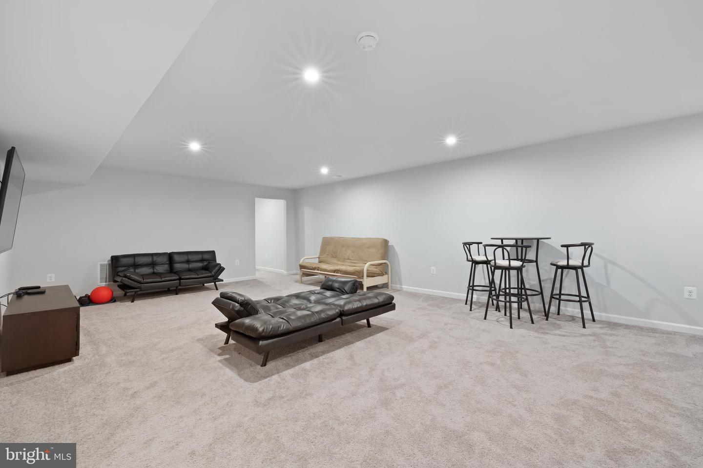 9432 DESCHAMP CT, MANASSAS, Virginia 20112, 4 Bedrooms Bedrooms, ,3 BathroomsBathrooms,Residential,For sale,9432 DESCHAMP CT,VAPW2105528 MLS # VAPW2105528