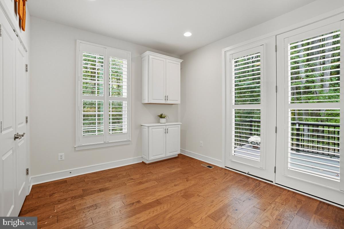 7762 BELVALE DR, ALEXANDRIA, Virginia 22315, 3 Bedrooms Bedrooms, ,2 BathroomsBathrooms,Residential,For sale,7762 BELVALE DR,VAFX2273200 MLS # VAFX2273200