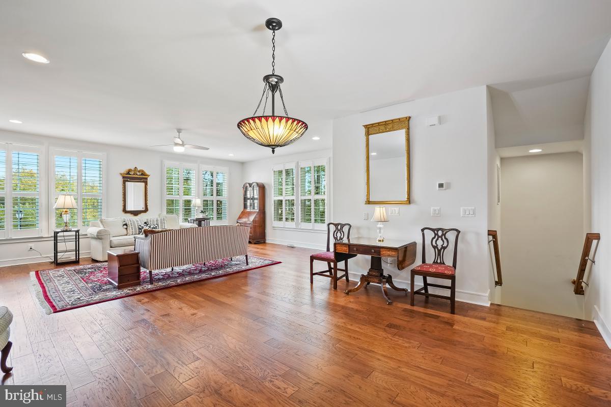 7762 BELVALE DR, ALEXANDRIA, Virginia 22315, 3 Bedrooms Bedrooms, ,2 BathroomsBathrooms,Residential,For sale,7762 BELVALE DR,VAFX2273200 MLS # VAFX2273200