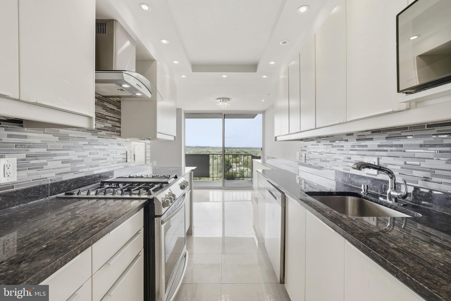 301 N BEAUREGARD ST #1508, ALEXANDRIA, Virginia 22312, 2 Bedrooms Bedrooms, ,2 BathroomsBathrooms,Residential,For sale,301 N BEAUREGARD ST #1508,VAAX2050620 MLS # VAAX2050620 301 N BEAUREGARD ST #1508, ALEXANDRIA, Virginia 22312, 2 Bedrooms Bedrooms, ,2 BathroomsBathrooms,Residential,For sale,301 N BEAUREGARD ST #1508,VAAX2050620 MLS # VAAX2050620