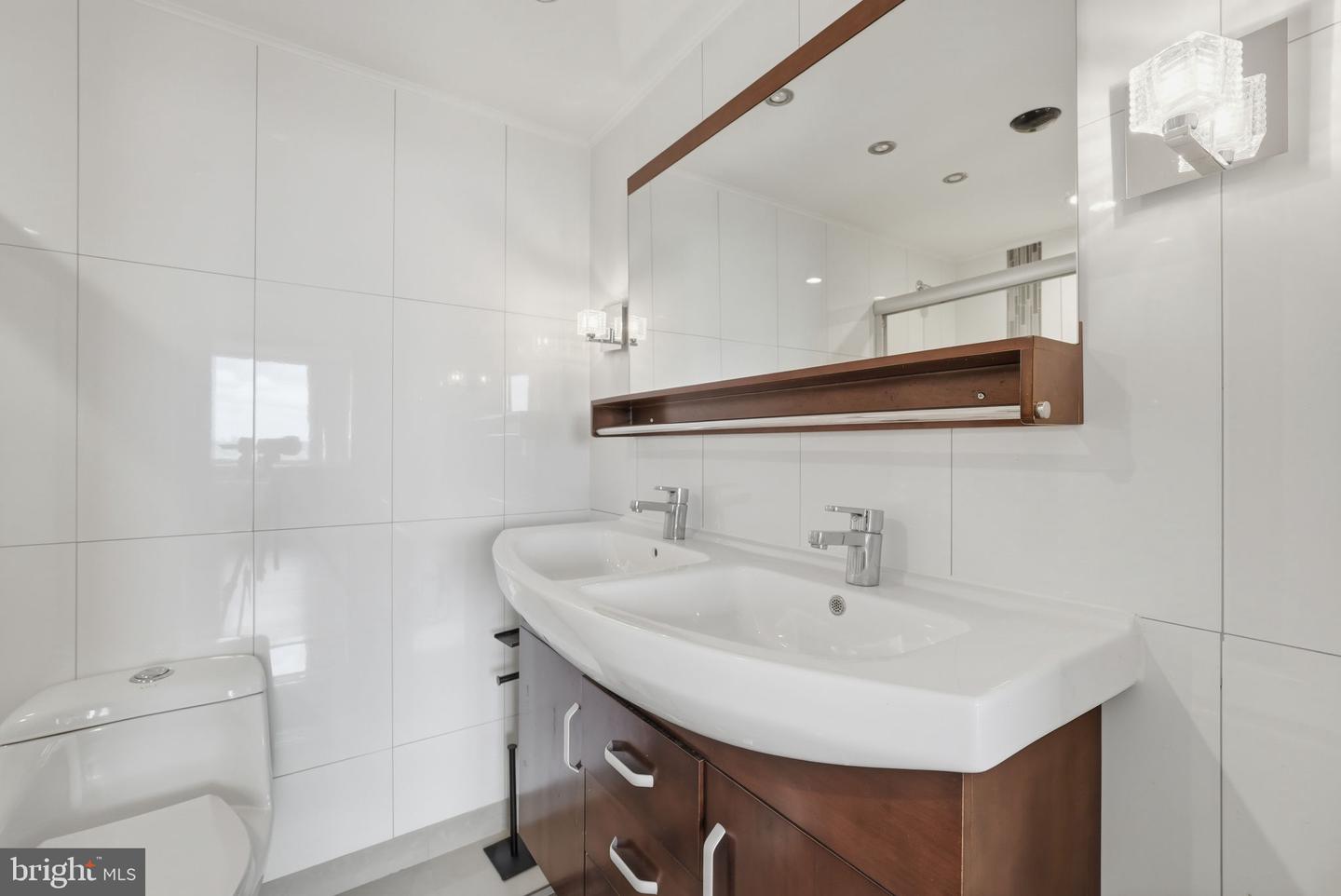 301 N BEAUREGARD ST #1508, ALEXANDRIA, Virginia 22312, 2 Bedrooms Bedrooms, ,2 BathroomsBathrooms,Residential,For sale,301 N BEAUREGARD ST #1508,VAAX2050620 MLS # VAAX2050620 301 N BEAUREGARD ST #1508, ALEXANDRIA, Virginia 22312, 2 Bedrooms Bedrooms, ,2 BathroomsBathrooms,Residential,For sale,301 N BEAUREGARD ST #1508,VAAX2050620 MLS # VAAX2050620