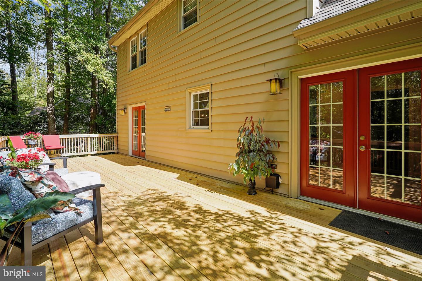4710 PINECREST CT, DUMFRIES, Virginia 22025, 4 Bedrooms Bedrooms, ,3 BathroomsBathrooms,Residential,For sale,4710 PINECREST CT,VAPW2105544 MLS # VAPW2105544
