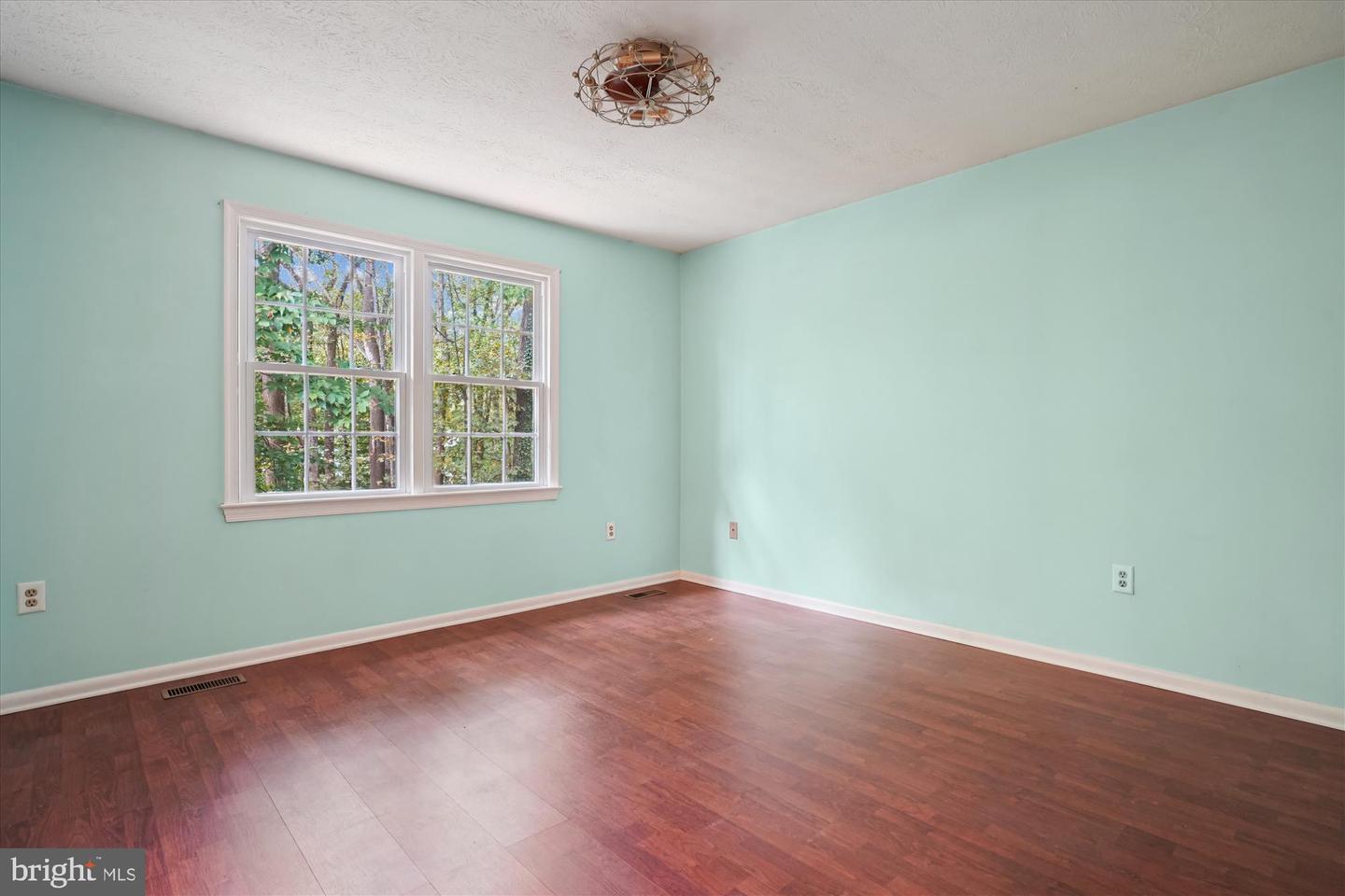 4710 PINECREST CT, DUMFRIES, Virginia 22025, 4 Bedrooms Bedrooms, ,3 BathroomsBathrooms,Residential,For sale,4710 PINECREST CT,VAPW2105544 MLS # VAPW2105544