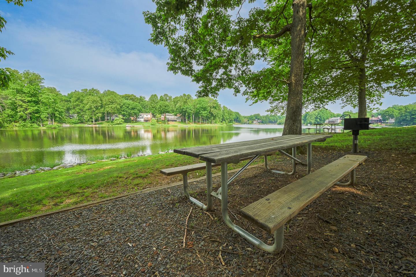 4710 PINECREST CT, DUMFRIES, Virginia 22025, 4 Bedrooms Bedrooms, ,3 BathroomsBathrooms,Residential,For sale,4710 PINECREST CT,VAPW2105544 MLS # VAPW2105544