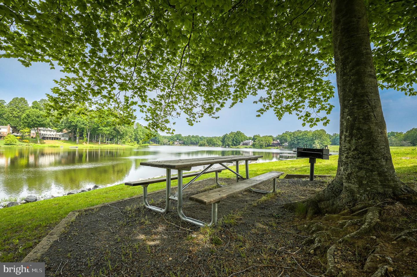4710 PINECREST CT, DUMFRIES, Virginia 22025, 4 Bedrooms Bedrooms, ,3 BathroomsBathrooms,Residential,For sale,4710 PINECREST CT,VAPW2105544 MLS # VAPW2105544