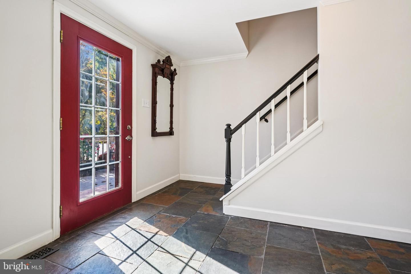 4710 PINECREST CT, DUMFRIES, Virginia 22025, 4 Bedrooms Bedrooms, ,3 BathroomsBathrooms,Residential,For sale,4710 PINECREST CT,VAPW2105544 MLS # VAPW2105544