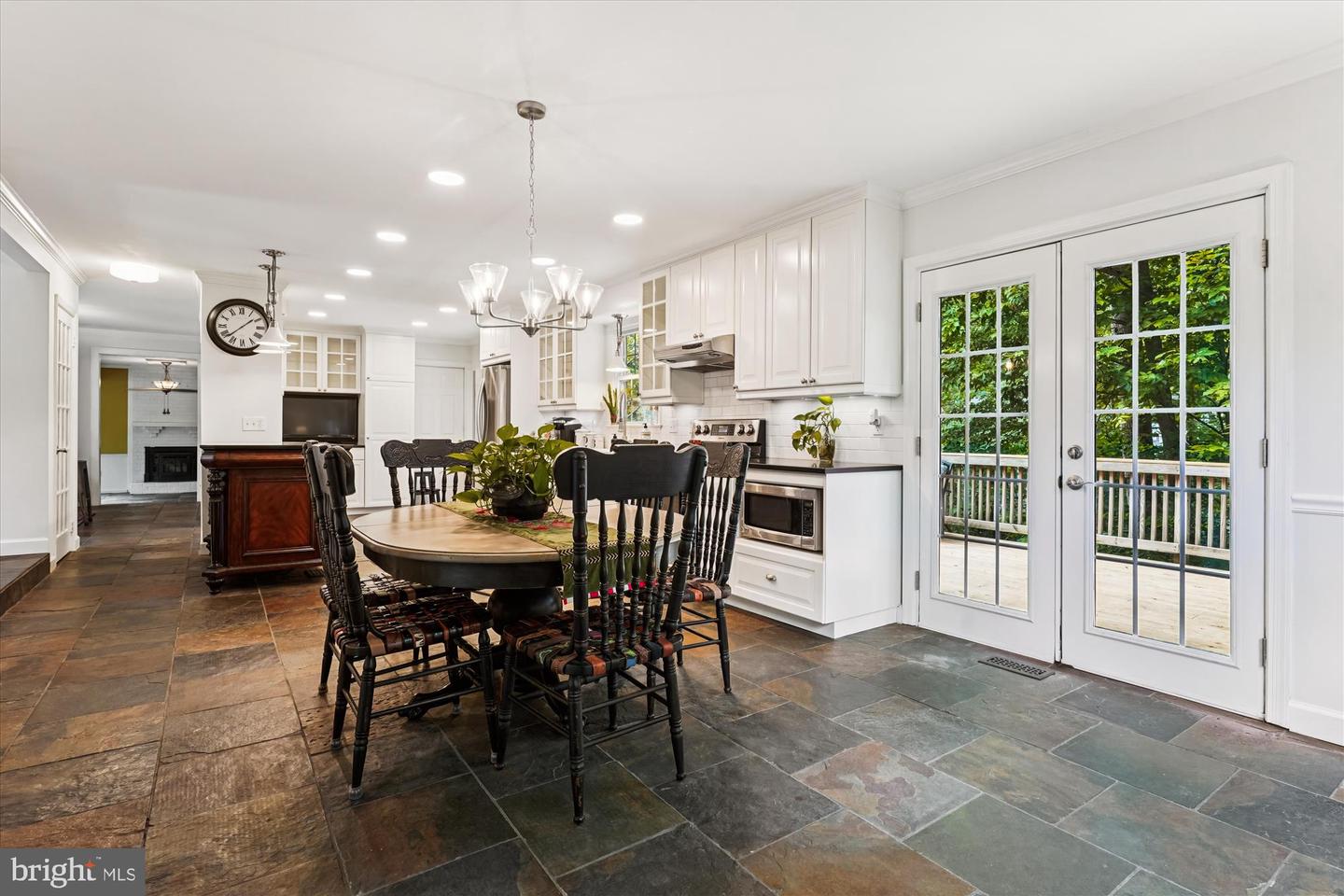4710 PINECREST CT, DUMFRIES, Virginia 22025, 4 Bedrooms Bedrooms, ,3 BathroomsBathrooms,Residential,For sale,4710 PINECREST CT,VAPW2105544 MLS # VAPW2105544