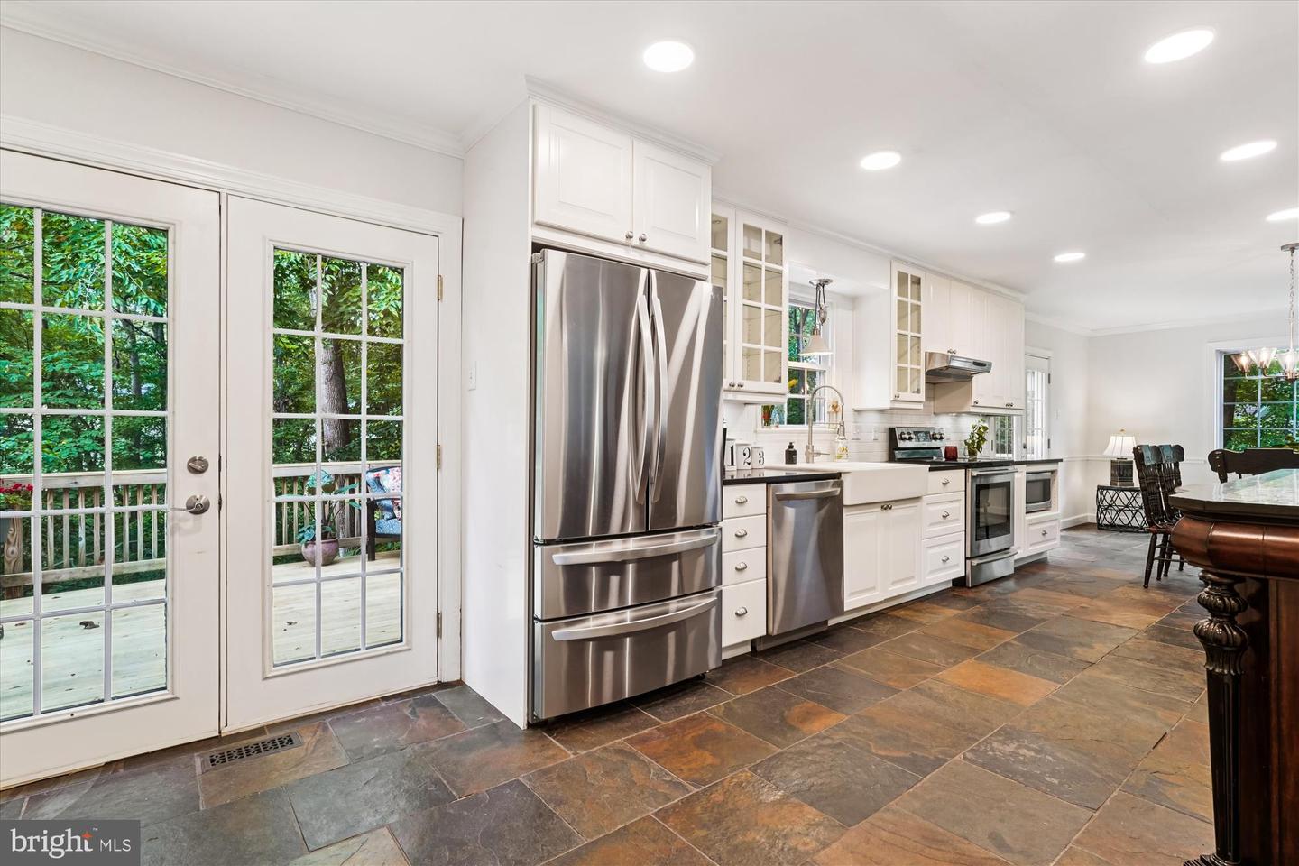 4710 PINECREST CT, DUMFRIES, Virginia 22025, 4 Bedrooms Bedrooms, ,3 BathroomsBathrooms,Residential,For sale,4710 PINECREST CT,VAPW2105544 MLS # VAPW2105544