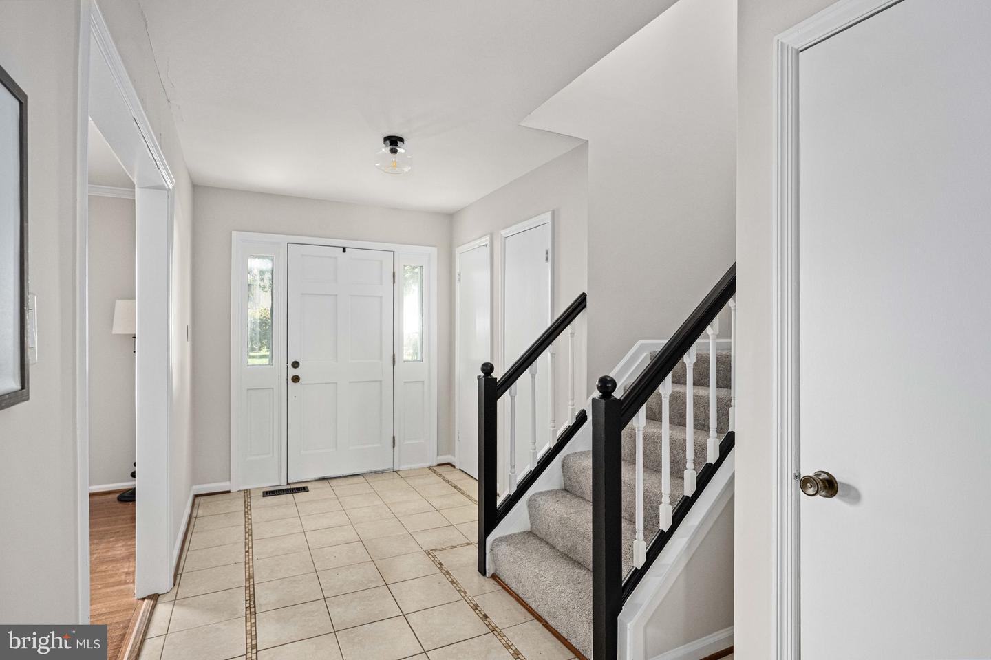5613 MOUNT BURNSIDE WAY, BURKE, Virginia 22015, 4 Bedrooms Bedrooms, ,3 BathroomsBathrooms,Residential,For sale,5613 MOUNT BURNSIDE WAY,VAFX2273212 MLS # VAFX2273212