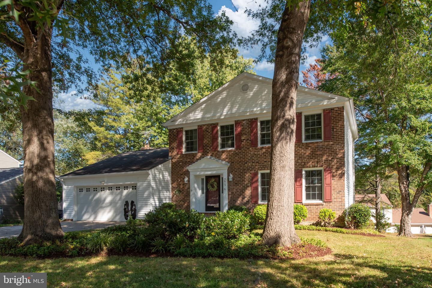 5613 MOUNT BURNSIDE WAY, BURKE, Virginia 22015, 4 Bedrooms Bedrooms, ,3 BathroomsBathrooms,Residential,For sale,5613 MOUNT BURNSIDE WAY,VAFX2273212 MLS # VAFX2273212