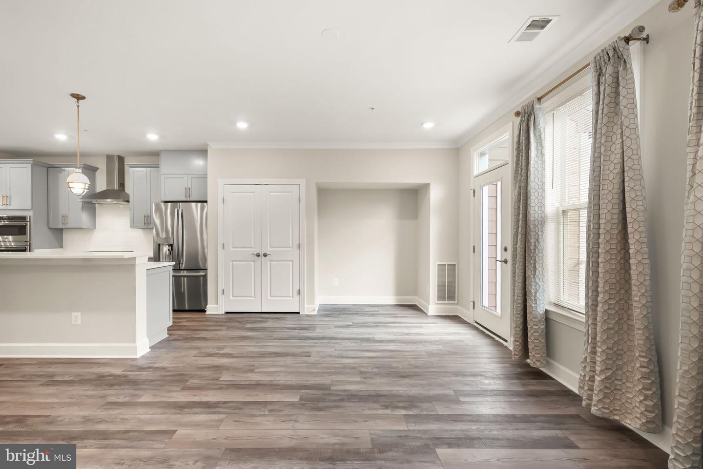20702 WOOD QUAY DR, STERLING, Virginia 20166, 3 Bedrooms Bedrooms, ,2 BathroomsBathrooms,Residential,For sale,20702 WOOD QUAY DR,VALO2108420 MLS # VALO2108420