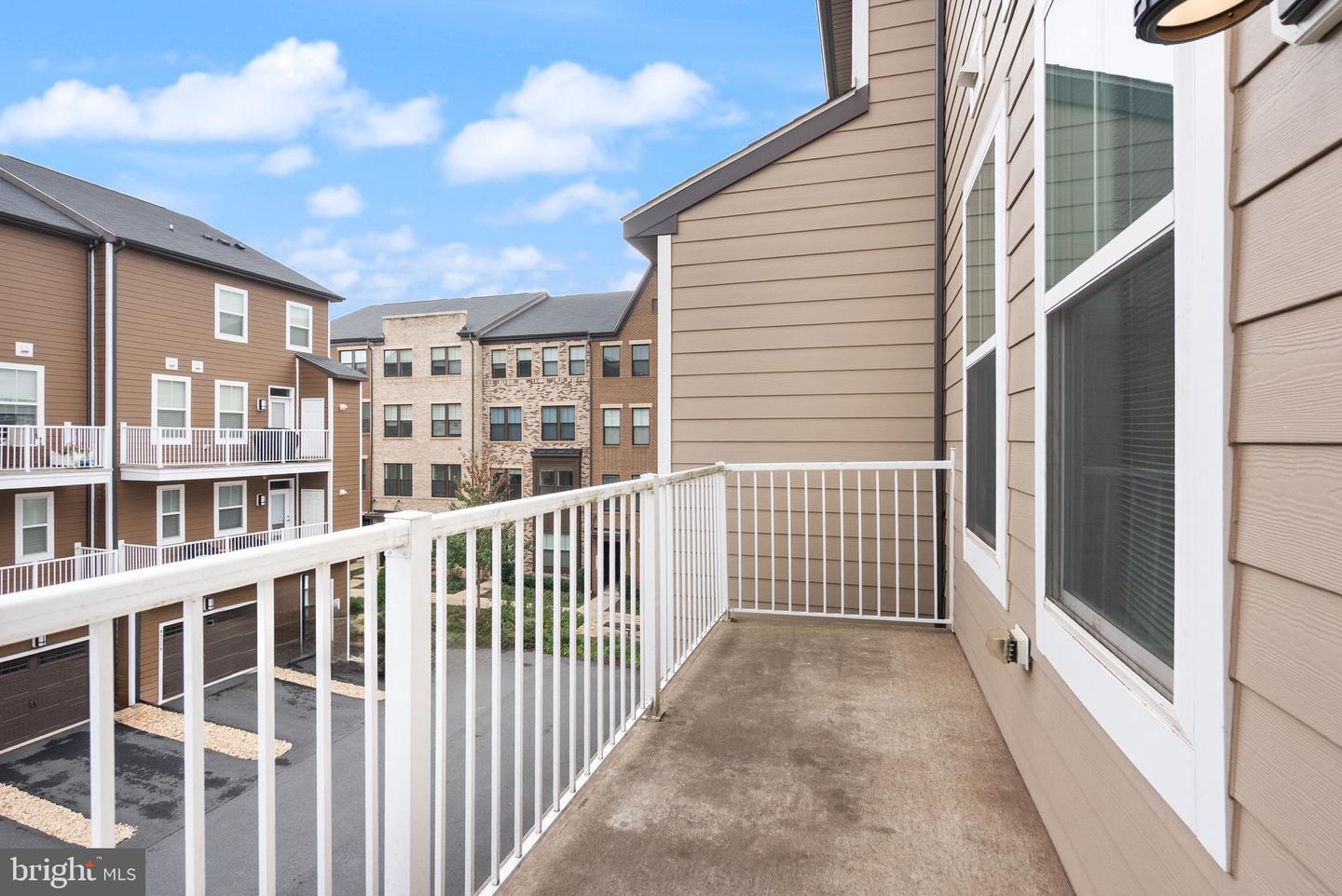 20702 WOOD QUAY DR, STERLING, Virginia 20166, 3 Bedrooms Bedrooms, ,2 BathroomsBathrooms,Residential,For sale,20702 WOOD QUAY DR,VALO2108420 MLS # VALO2108420