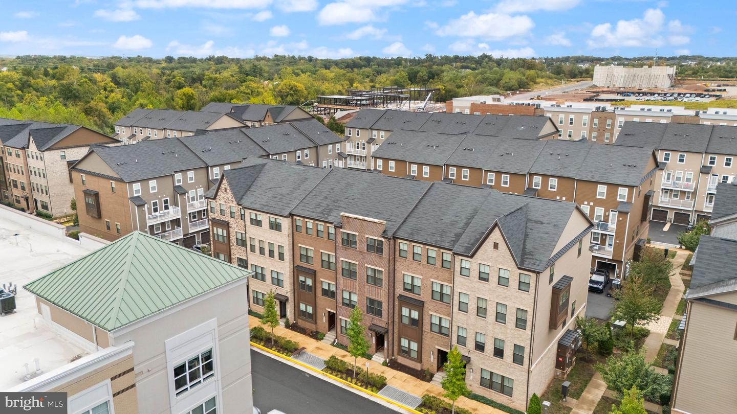 20702 WOOD QUAY DR, STERLING, Virginia 20166, 3 Bedrooms Bedrooms, ,2 BathroomsBathrooms,Residential,For sale,20702 WOOD QUAY DR,VALO2108420 MLS # VALO2108420