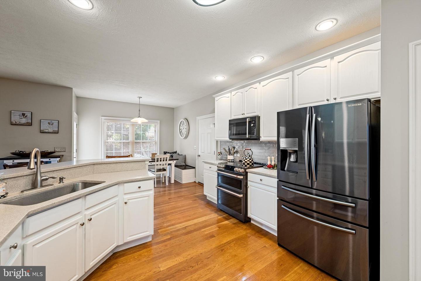 137 STONEBROOK RD, WINCHESTER, Virginia 22602, 4 Bedrooms Bedrooms, ,4 BathroomsBathrooms,Residential,For sale,137 STONEBROOK RD,VAFV2037266 MLS # VAFV2037266