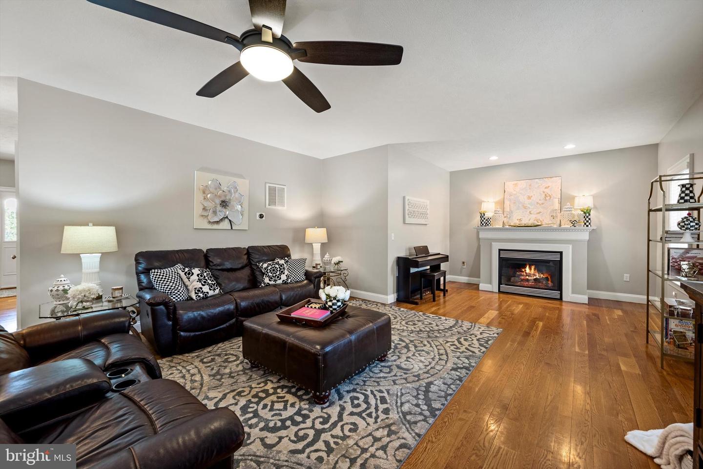 137 STONEBROOK RD, WINCHESTER, Virginia 22602, 4 Bedrooms Bedrooms, ,4 BathroomsBathrooms,Residential,For sale,137 STONEBROOK RD,VAFV2037266 MLS # VAFV2037266