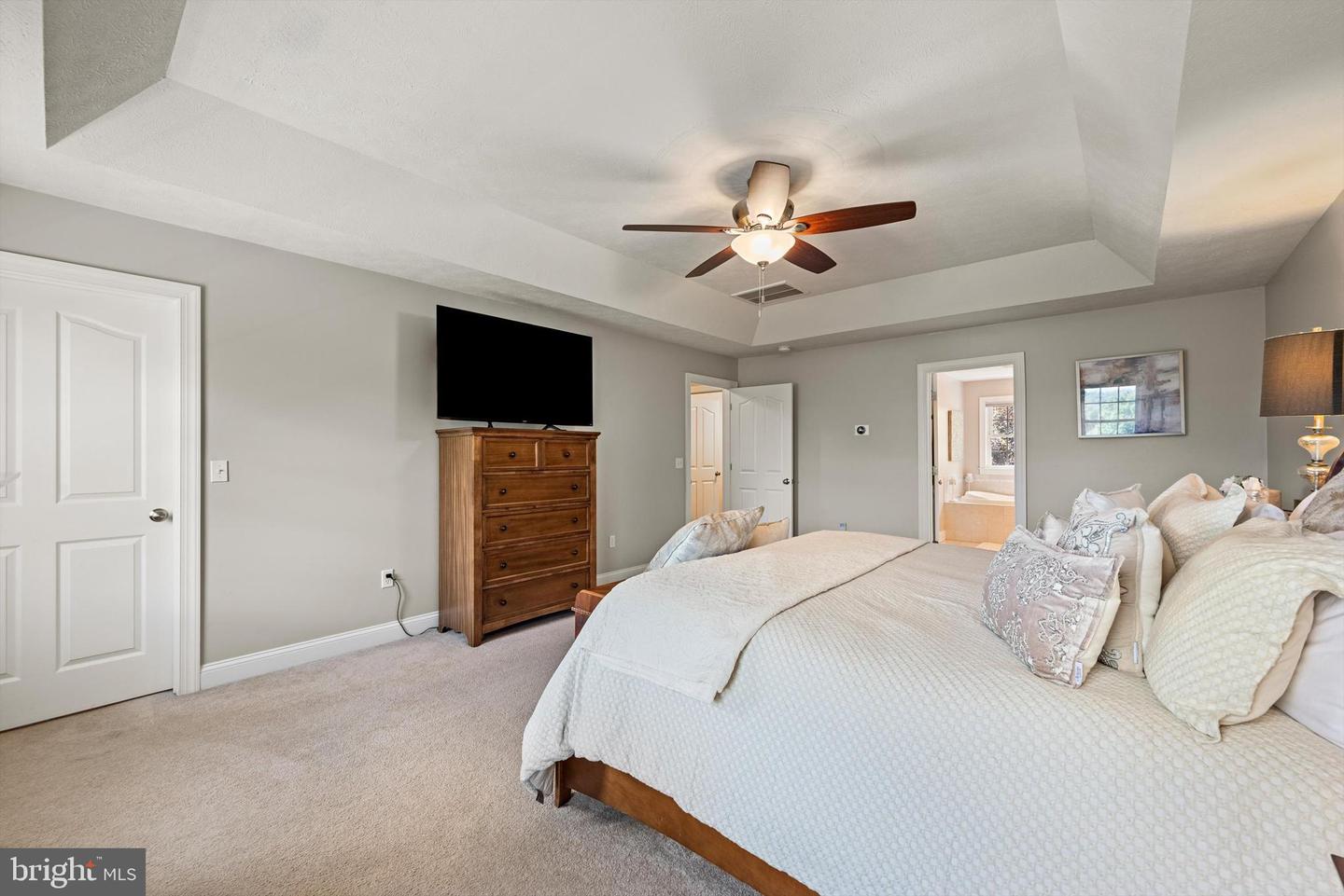 137 STONEBROOK RD, WINCHESTER, Virginia 22602, 4 Bedrooms Bedrooms, ,4 BathroomsBathrooms,Residential,For sale,137 STONEBROOK RD,VAFV2037266 MLS # VAFV2037266