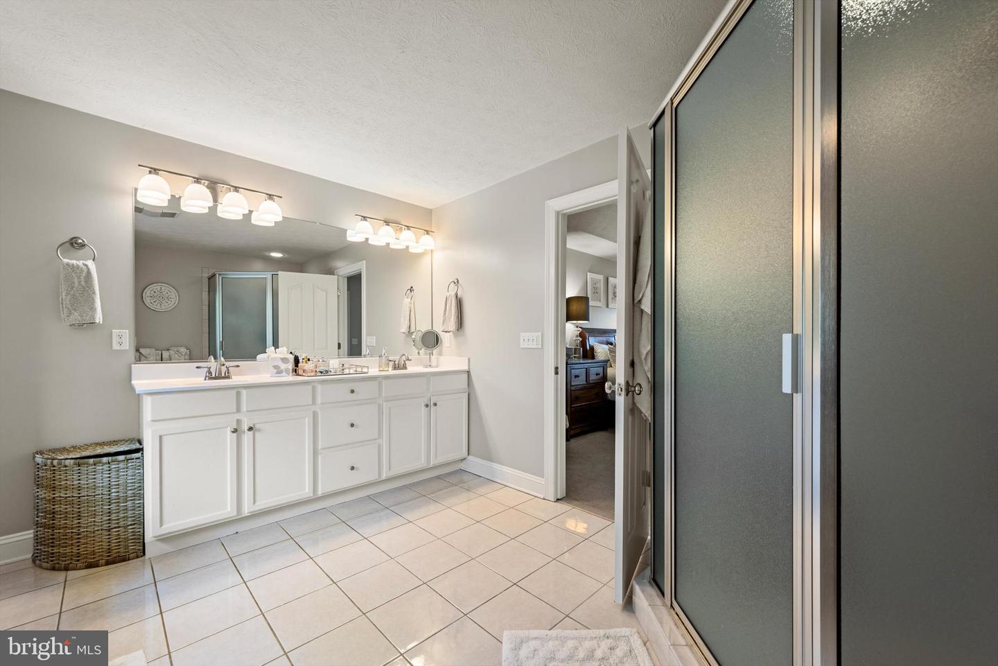 137 STONEBROOK RD, WINCHESTER, Virginia 22602, 4 Bedrooms Bedrooms, ,4 BathroomsBathrooms,Residential,For sale,137 STONEBROOK RD,VAFV2037266 MLS # VAFV2037266