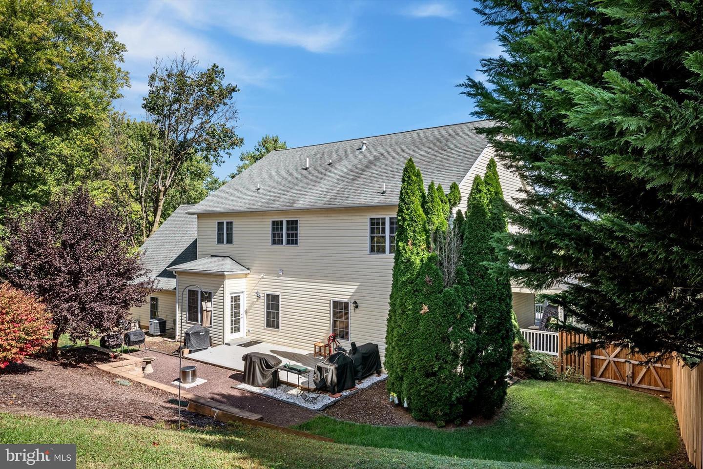 137 STONEBROOK RD, WINCHESTER, Virginia 22602, 4 Bedrooms Bedrooms, ,4 BathroomsBathrooms,Residential,For sale,137 STONEBROOK RD,VAFV2037266 MLS # VAFV2037266