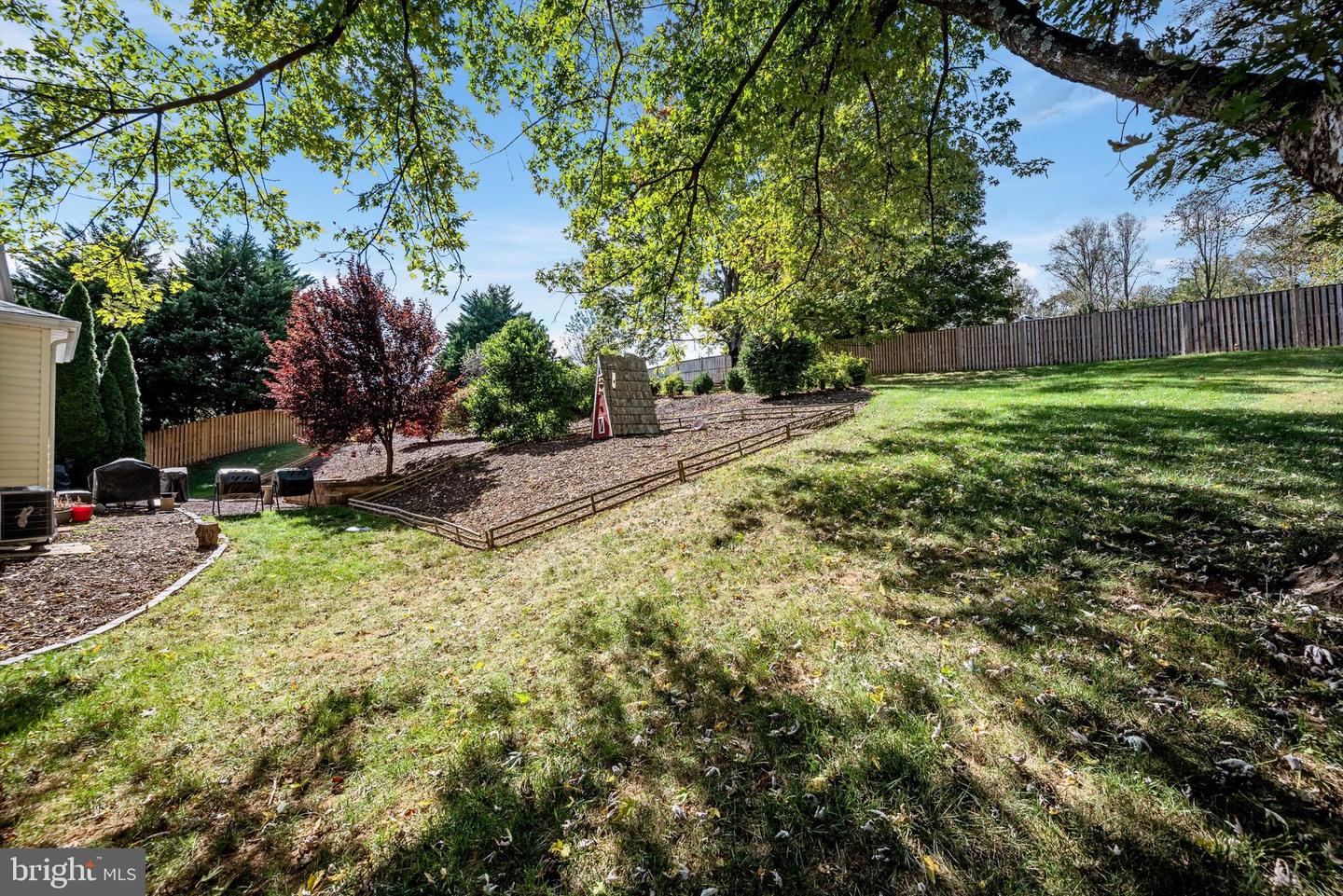 137 STONEBROOK RD, WINCHESTER, Virginia 22602, 4 Bedrooms Bedrooms, ,4 BathroomsBathrooms,Residential,For sale,137 STONEBROOK RD,VAFV2037266 MLS # VAFV2037266