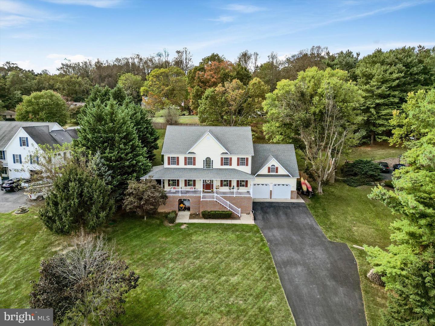 137 STONEBROOK RD, WINCHESTER, Virginia 22602, 4 Bedrooms Bedrooms, ,4 BathroomsBathrooms,Residential,For sale,137 STONEBROOK RD,VAFV2037266 MLS # VAFV2037266