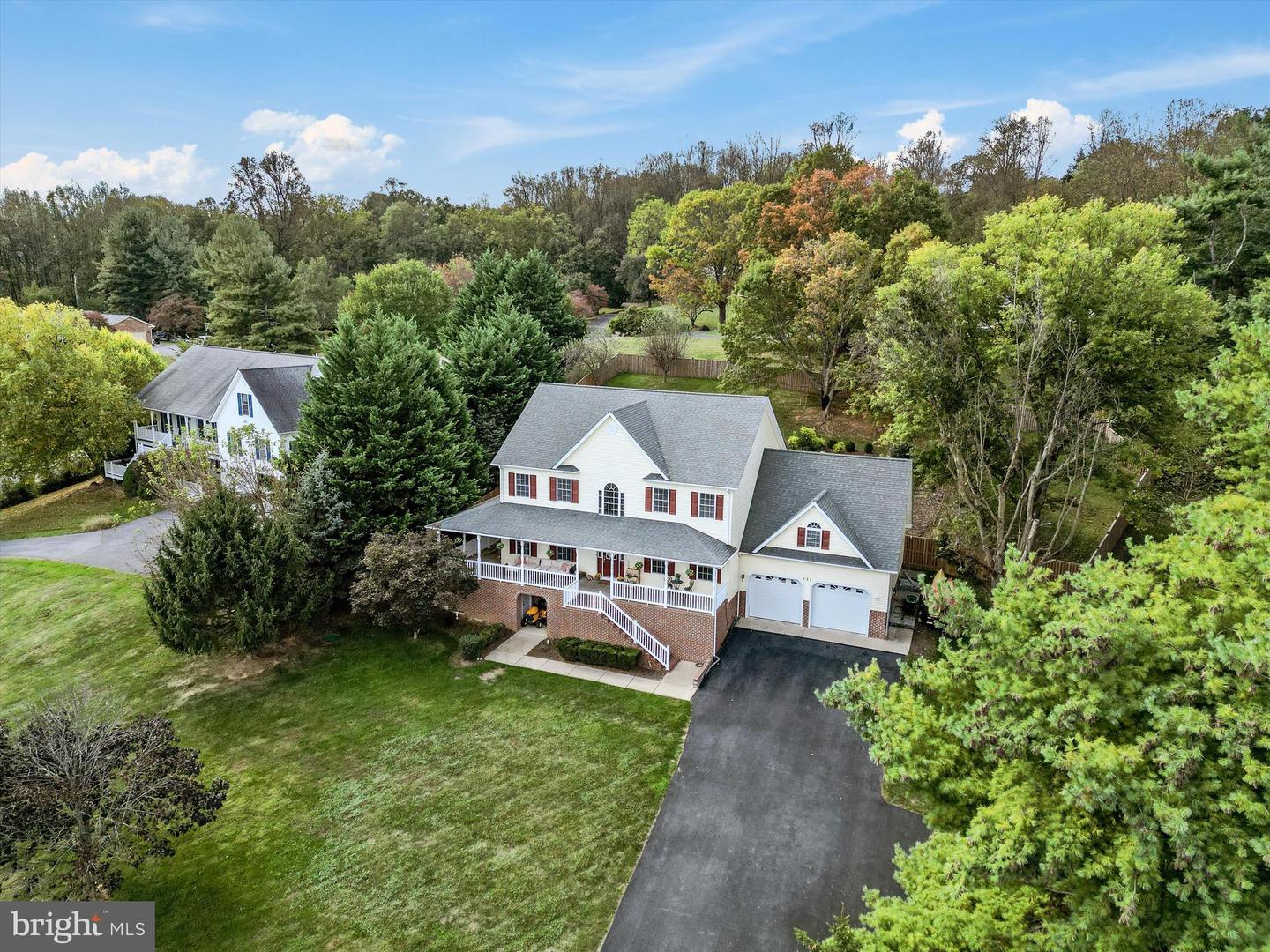 137 STONEBROOK RD, WINCHESTER, Virginia 22602, 4 Bedrooms Bedrooms, ,4 BathroomsBathrooms,Residential,For sale,137 STONEBROOK RD,VAFV2037266 MLS # VAFV2037266